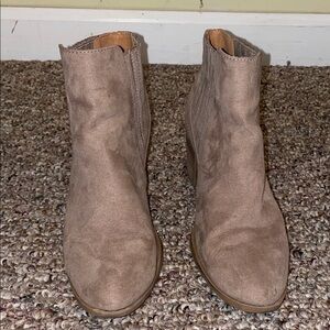 Womens Qupid Suede Ankle Booties
